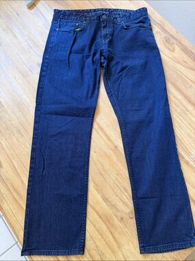Men's 34x30 Slim Straight-Leg Denim Jeans